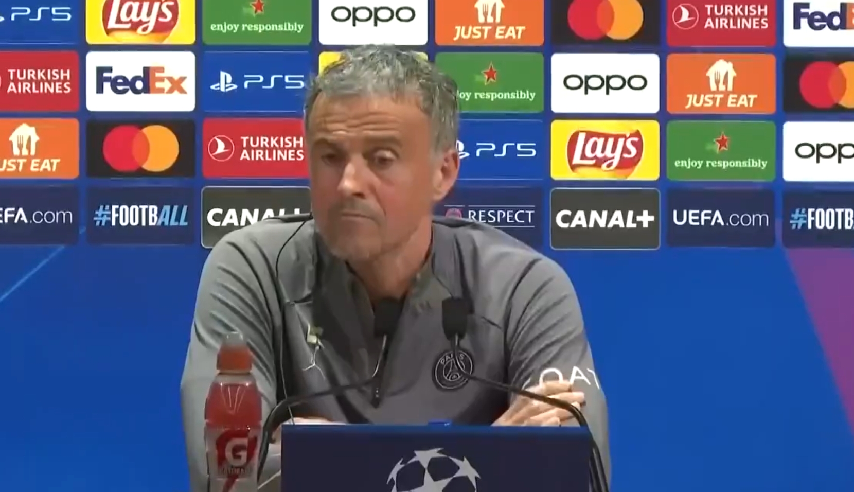 恩里克談姆巴佩：我想談團隊而不是一個球員，我們現在狀態很好