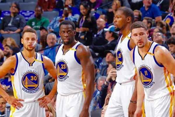 勇士王朝的主要創造者是誰？